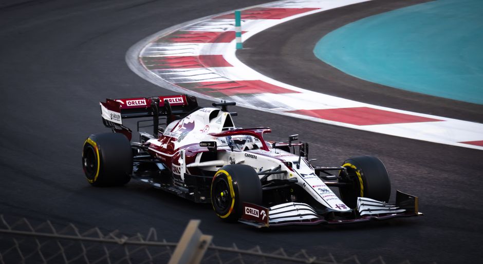 Wall decor met iconische Formule 1-coureurs. Wall decor met iconische Formule 1-coureurs.